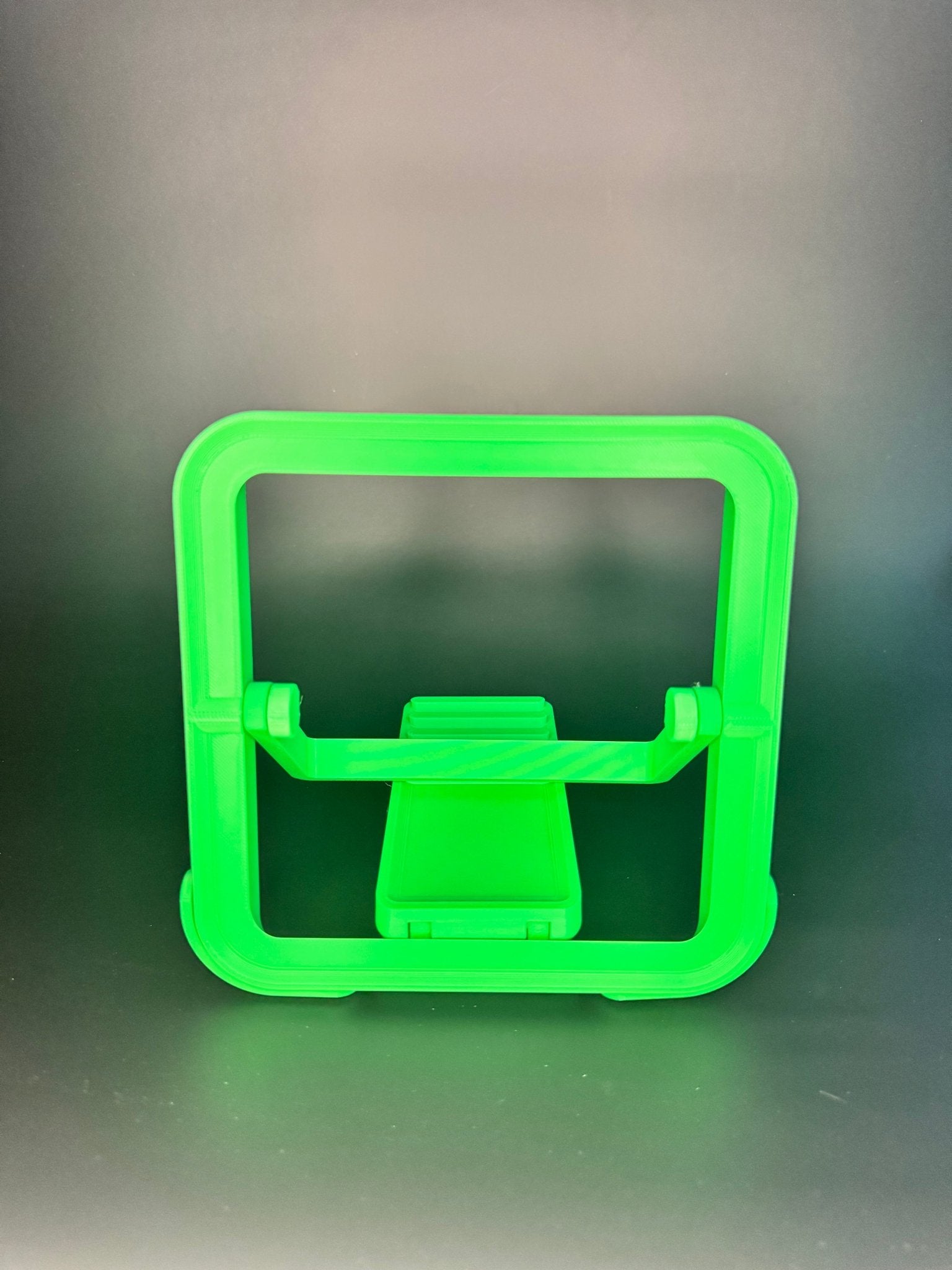 Book Stand - Frogivation